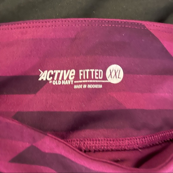Old Navy Active Cropped Leggings - Picture 3 of 3